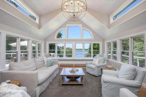 Centerville House | 192 Great Marsh Road Centerville Cape Cod - - The Dragonfly