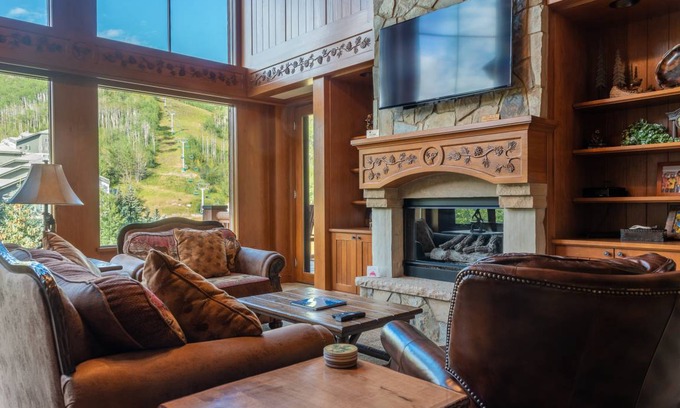 Beaver Creek Condo | 196 m² Condo ∙ 3 bedrooms ∙ 10 guests