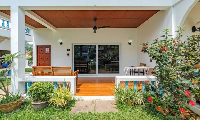 Rawai Villa | 1BR Apt Poolside Near Yanui Beach V201