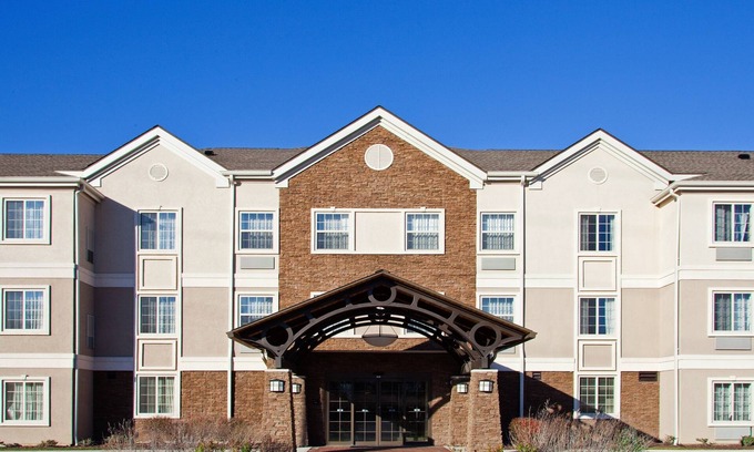 Saint Marys Allen County Condo | 1BR Condo | Free Breakfast + Indoor Pool + Hot Tub