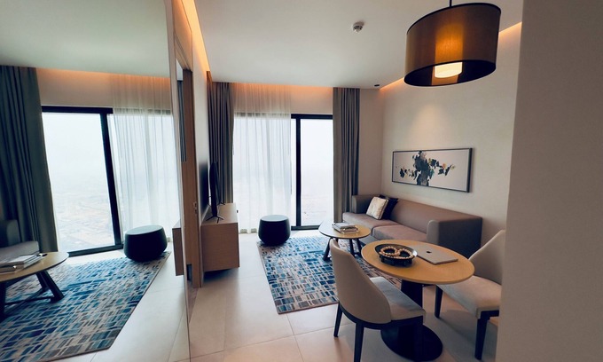 Dubai Marina Apartment | 1BR serviced apartment at iconic Address Beach Resort