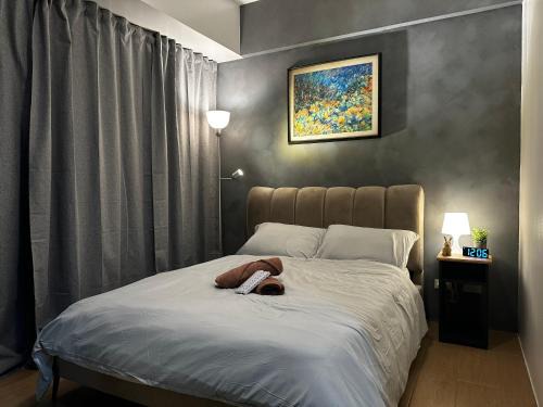 Pasay Apartment | 1BR Stay near NAIA Terminal 3 via Runway Manila