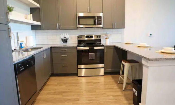 Pflugerville Apartment | 1BR Suite w/Pool Near Downtown Austin, TX