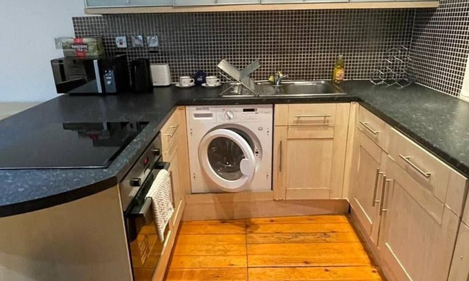Newcastle-upon-Tyne Apartment | 1br-wifi-freesnacks-freeparking-petsok-retroarcade
