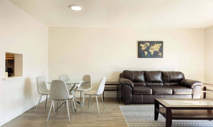 Eastern Shores Apartment | 1BR with Kitchen Eastern Shores near Sunny Isles