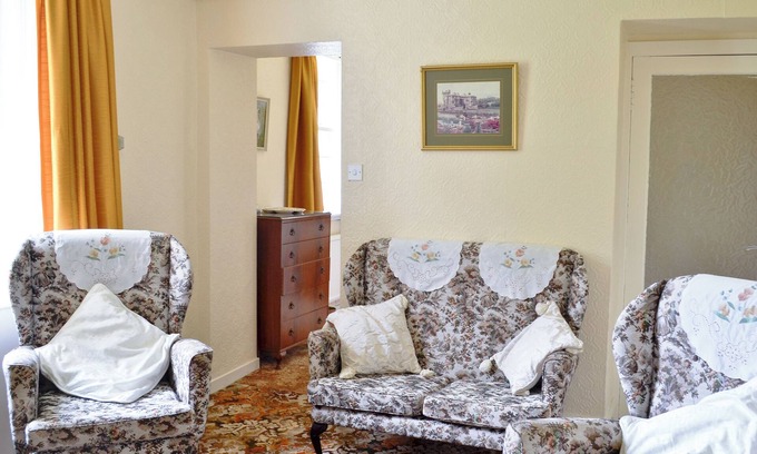 Skelmorlie Cottage | 2 bedroom accommodation in Skelmorlie, near Largs