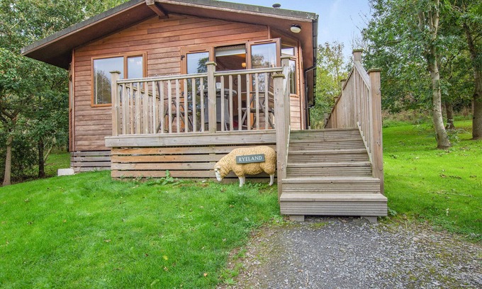 Allithwaite Ski Chalet | 2 bedroom accommodation in Cartmel