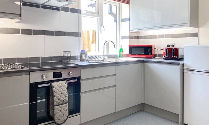 Hythe Cottage | 2 bedroom accommodation in Palmarsh, near Dymchurch