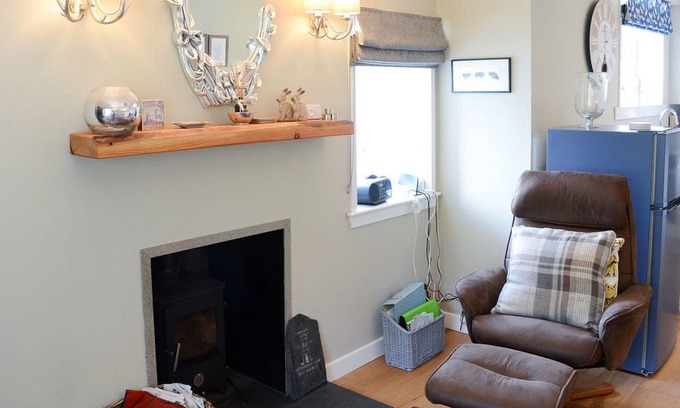 Inchnadamph Cottage | 2 bedroom accommodation in Inchnadamph, near Lochinver