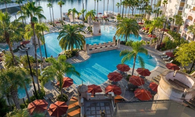 Williamsburg Resort | 2 bedroom at Marriott's Grande Vista, free WiFi, free parking & no resort fees!
