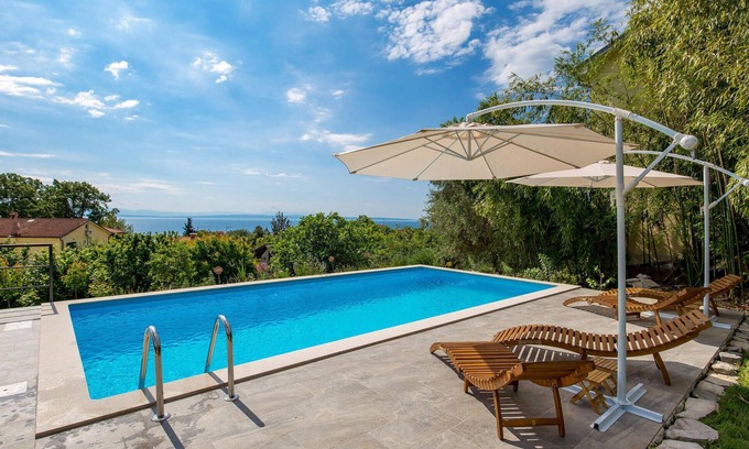 Ika Apartment | 2 bedroom awesome apartment in Lovran