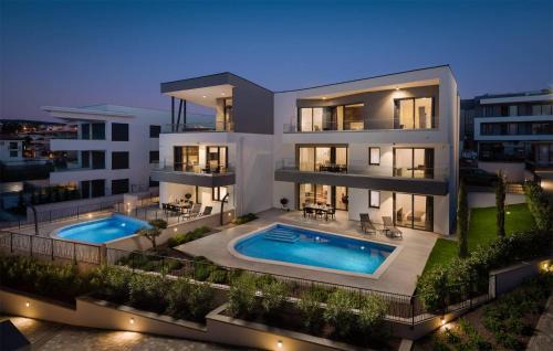 Zidarici Apartment | 2 Bedroom Awesome Apartment In Zidarici