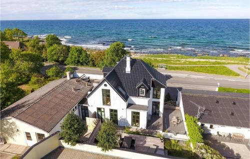 Sandkaas House | 2 Bedroom Beautiful Home In Allinge