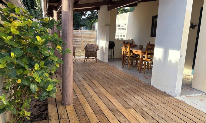 Willemstad House | 2-Bedroom spacious house, Peaceful area with Nature Vibes Curaçao