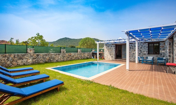 Kayakoy Villa | 2 Bedroom Stone House with Private Pool in Kayaköy
