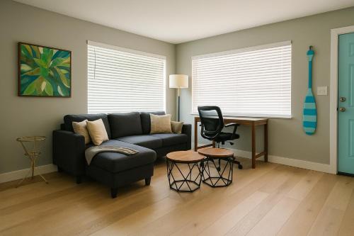 North Beach Apartment | 2 Coastal Units Walk to Beach Patio Parking