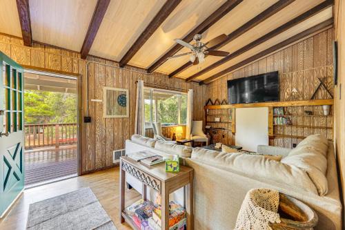 Payson House | 2 Mi to Dtwn Home with Deck and Grill in Payson