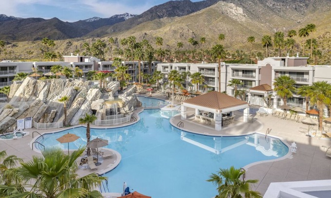 Canyon Corridor Resort | 2 Units | Breathtaking View With Balcony and Full Kitchen | Close to Aerial Tram