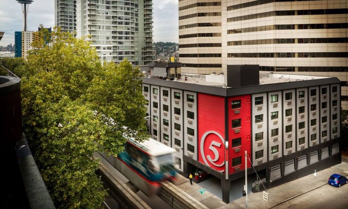 Belltown Hotel | 2 Urban Two Queen w/Tub, Hotel FIVE, Refreshing Treats, Prime Seattle Location
