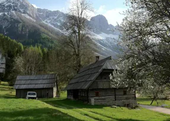 Zell Apartment | 200-Jahre altes Koschuta Bauernhaus