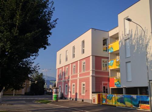 Klagenfurt am Woerthersee Apartment | 203 Rom, Studio Apartment, 38m2 1-4 Pers