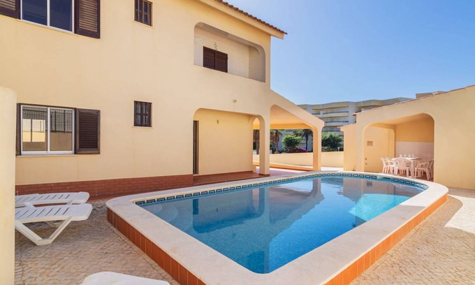 Castelo Villa | 204 m² Villa ∙ 4 bedrooms ∙ 8 guests
