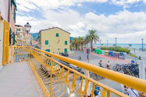 Riva Trigoso Apartment | 213 - Casa Panorama Marino, vista mare e fronte spiaggia