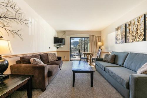 Truckee Apartment | 222 Bldg B condo