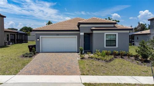 Haines City House | 222MCV - Balmoral Resort