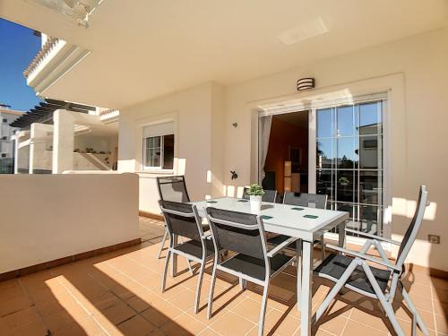 San Luis de Sabinillas Apartment | 2239-Lovely 2 bedrooms with pool and paddle court