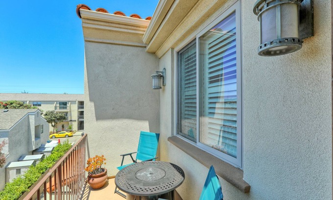 Downtown Condo | 236 Ocean View 2 Bedroom Condo by RedAwning
