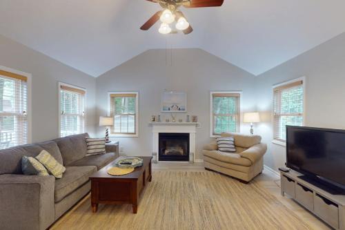Ocean Pines House | 27 Gatehouse Trail