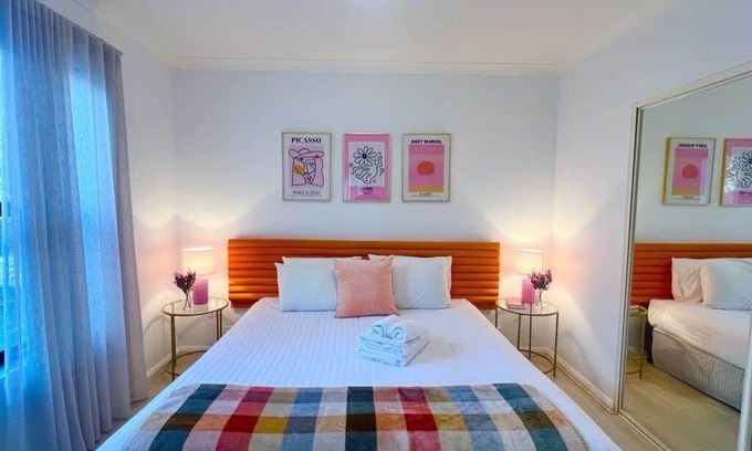 Northbridge Apartment | 2BDR 1BTH - James Jem