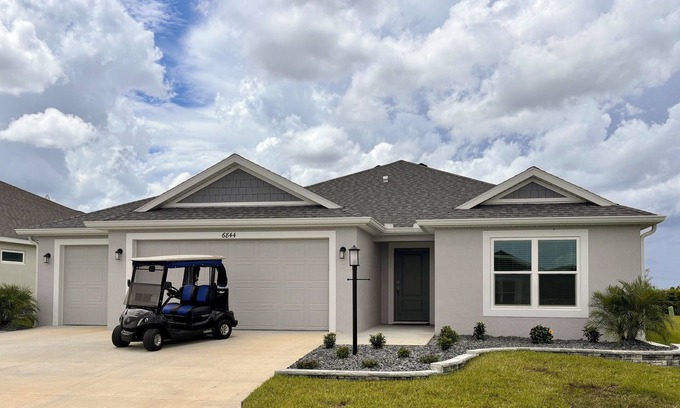 Okahumpka House | 3/2 in The Village of Lake Denham