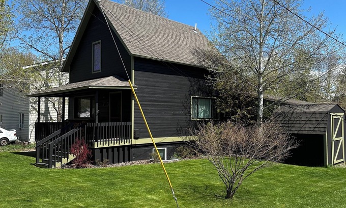 Columbia Falls House | 3 bd 3 ba Columbia Falls vacation home 15 miles from Glacier National Park