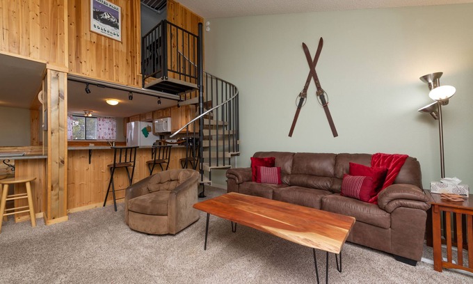 Fraser House | 3 Bed/3 Bath Condo Minutes from Winter Park