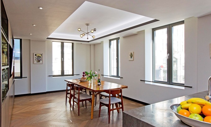 Soho Apartment | 3-bed Deluxe Apt 101
