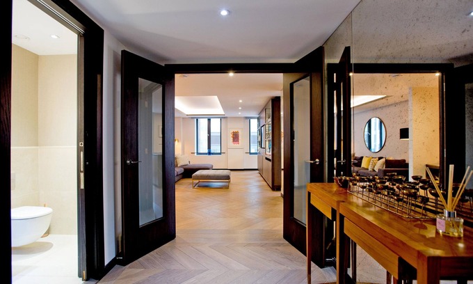 Soho Apartment | 3-bed Deluxe Apt 205