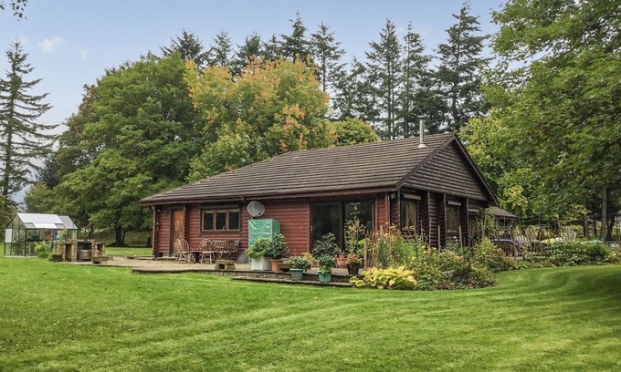 Blairgowrie Cottage | 3 bedroom accommodation in Enochdhu, near Pitlochy