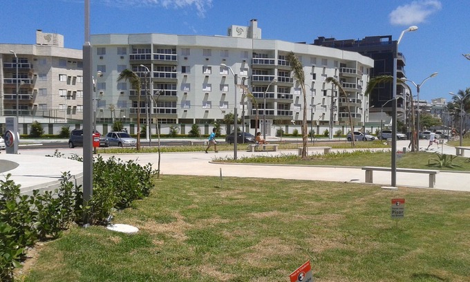 Vila Nova Apartment | 3-bedroom apartment on the edge of Praia do Forte for up to 8 people