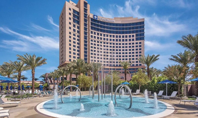 Las Vegas Resort | 3 Bedroom Deluxe Condo w/Kitchen, Las Vegas, Margaritaville, Desert Blue Resort