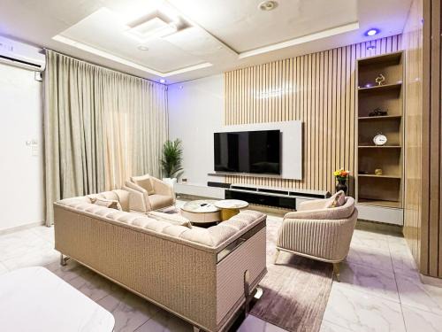 Ogombo Apartment | 3 Bedroom Terraced House with 24hours electricity supply