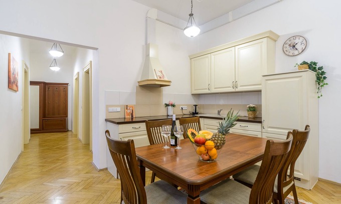 Petrska ctvrt Apartment | 3-bedrooms apartment in center of Prague