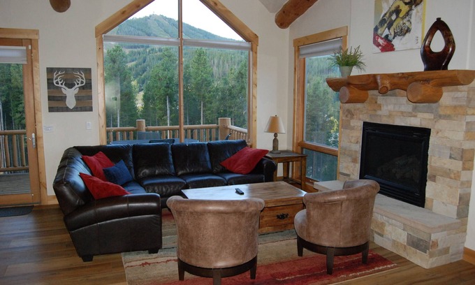 Winter Park House | 3 BR with Private Hot Tub and views of the slopes in prestigious Lakota!