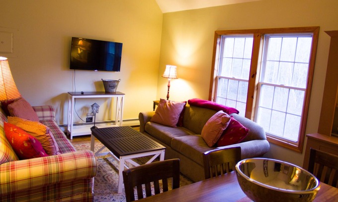 Hensonville Apartment | 3 miles from Windham Mountain and only 7 miles from Hunter Mountain.