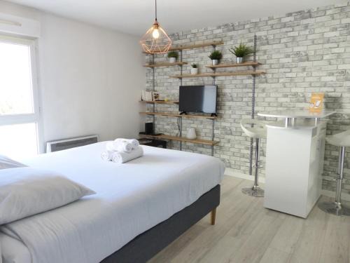 Agenets Apartment | 3 Rois - Joli studio 2 pers, place de parking