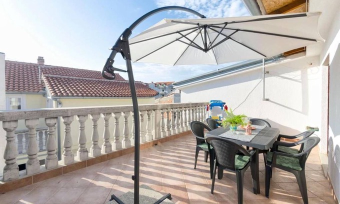 Vodice Apartment | 32 m² Apartment ∙ 1 bedroom ∙ 3 guests