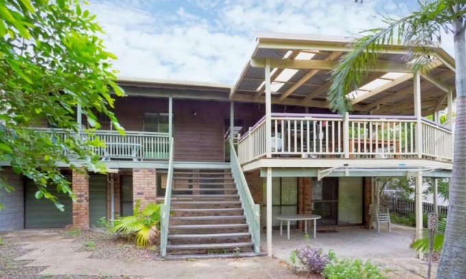 Rainbow Beach House | 33 Cooloola Drive Rainbow Beach