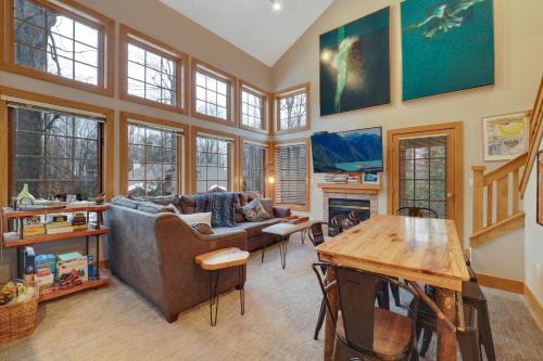 Boyne Falls House | 370 Disciples Village Condo