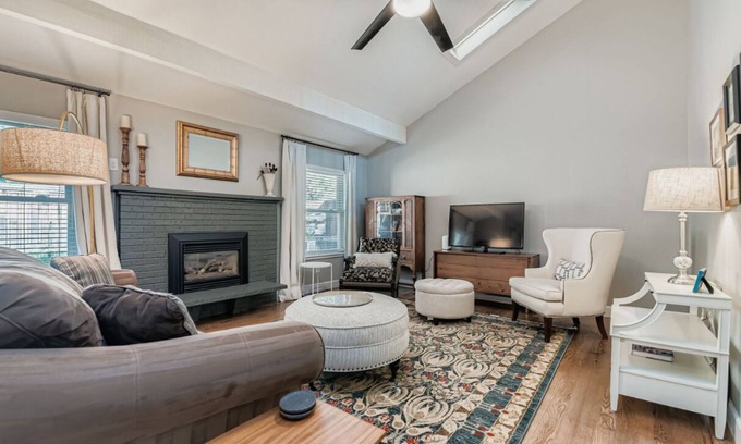 Frasier Meadows House | 3BDR Townhome in Central Boulder w/Office